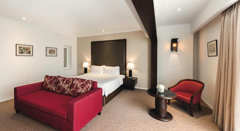 Image of Junior Suite King 6