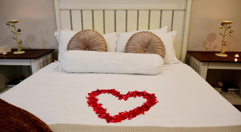 Riviera Hotel & Chalets photo