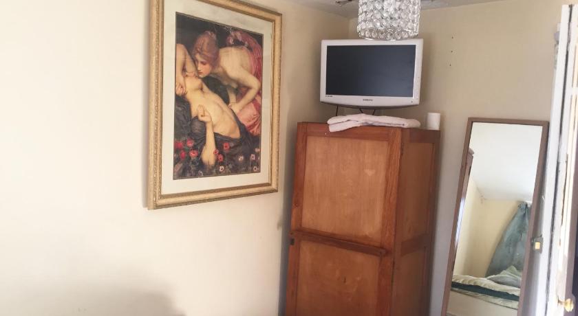 Image of Double Room with Shared Bathroom 1