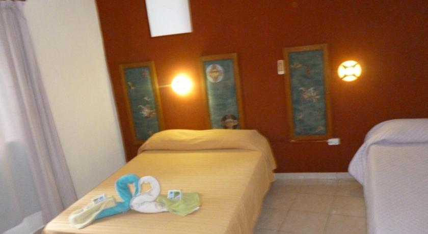 Petit Hotel Panambi — Hotel in Puerto Iguazu