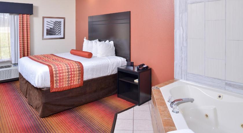 Americas Best Value Inn & Suites Clinton Jackson