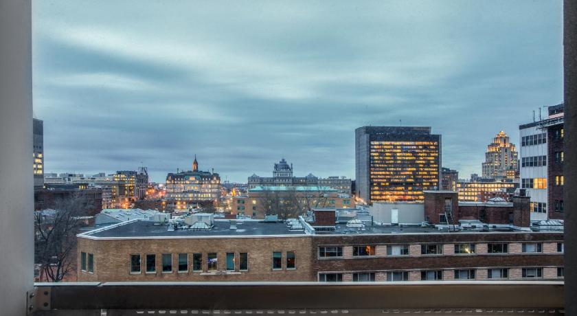 Hotel Faubourg Montreal Centre Ville Downtown 183492