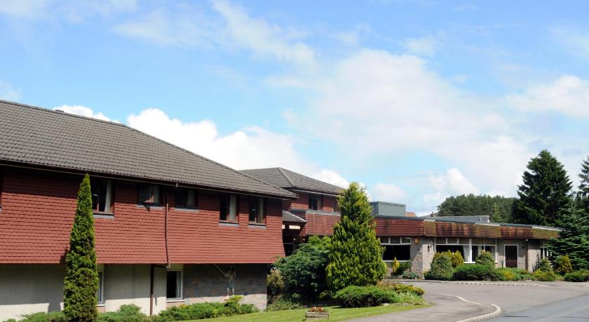 Highlander Hotel photo