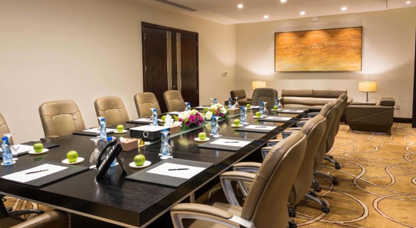 Boudl Al Tahlia Hotel - image 7