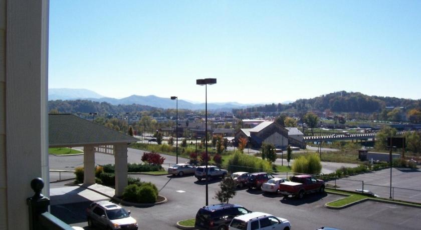 Holiday Inn Express Pigeon Forge – Sevierville