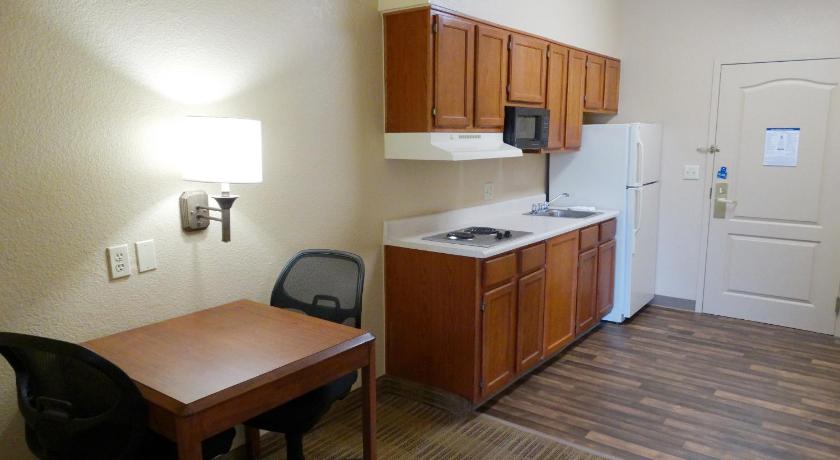 Extended Stay America Suites - Dallas - Frankford Road