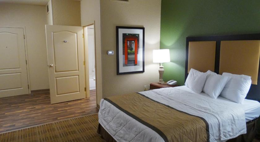 Extended Stay America Suites - Dallas - Frankford Road