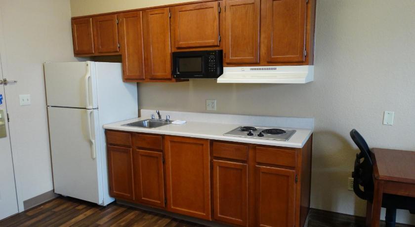 Extended Stay America Suites - Dallas - Frankford Road