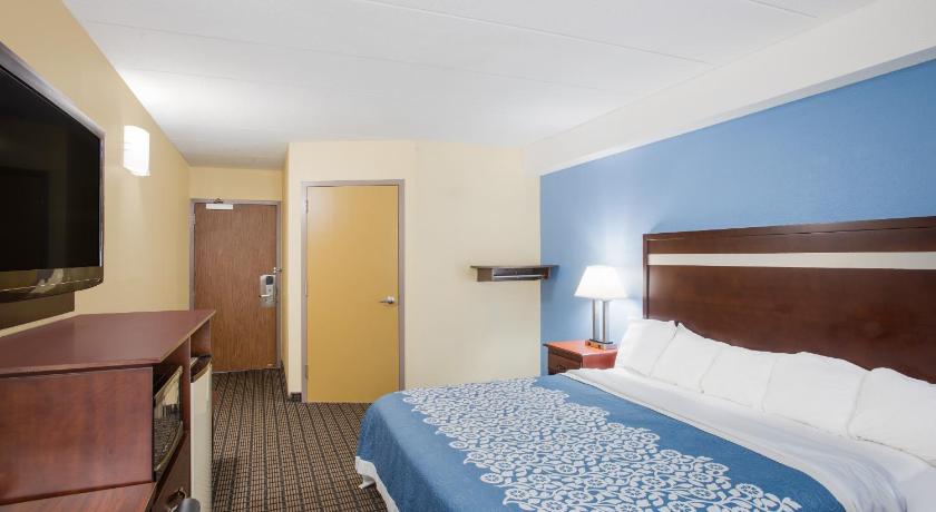 Days Inn by Wyndham New Haven