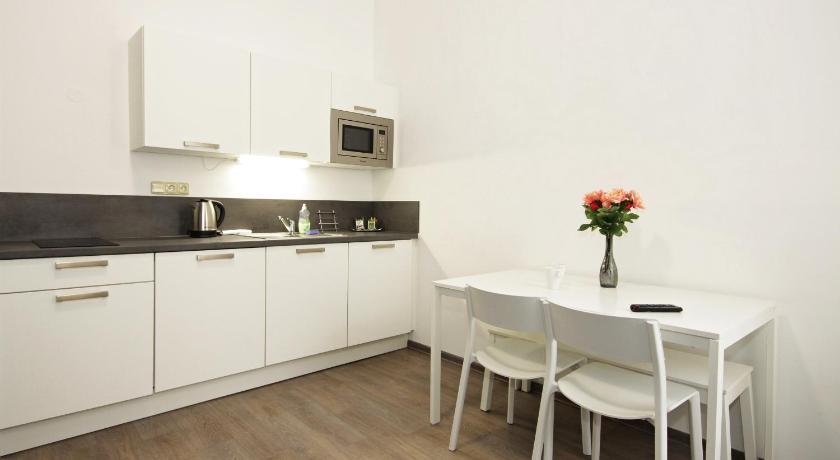Image of Executive Suite 1