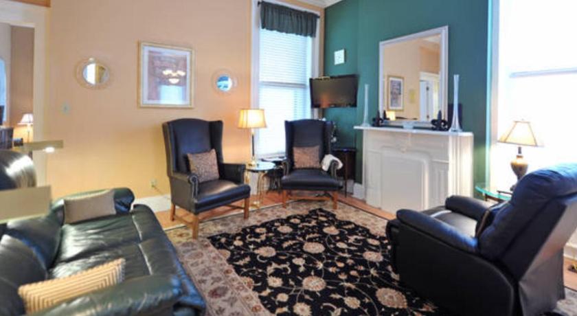 Downtown Quaint Old Louisville Area Two Bedroom Two Bath