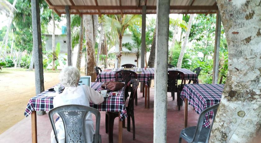 Star Beach Hotel - image 39