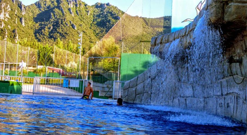 Camping Iratxe Ciudad de Vacaciones — Hotel in Ayegui