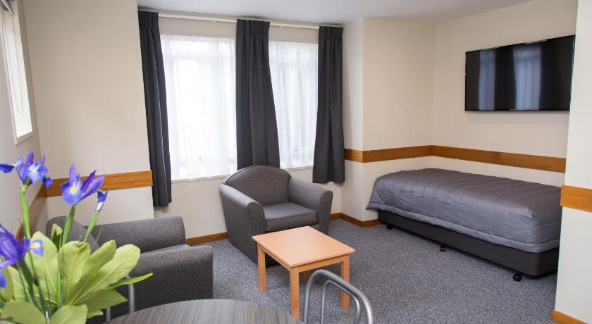 Image of One-Bedroom Apartment 4