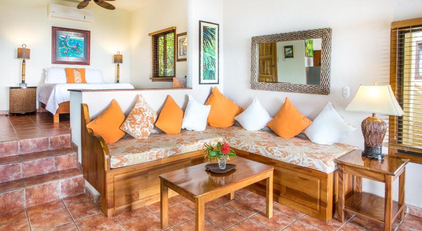 Image of Suite with Sea View 4