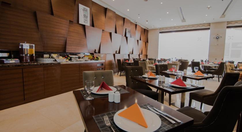 Signature Hotel Al Barsha - image 9