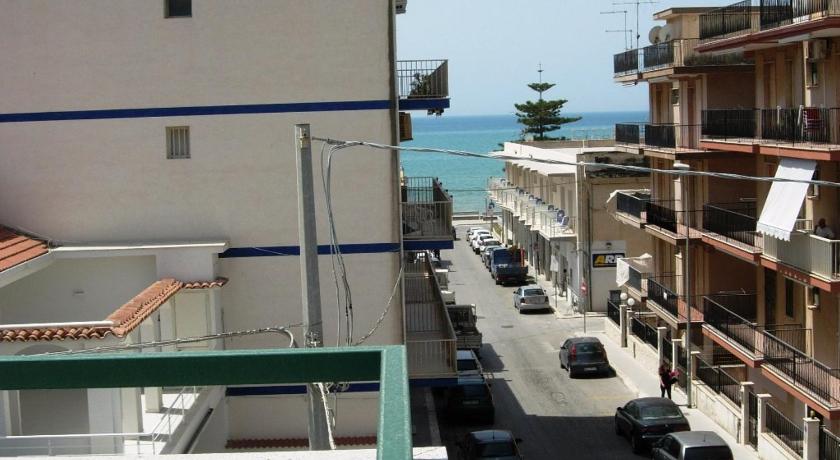 Casa Mazzarelli — Hotel in Marina di Ragusa