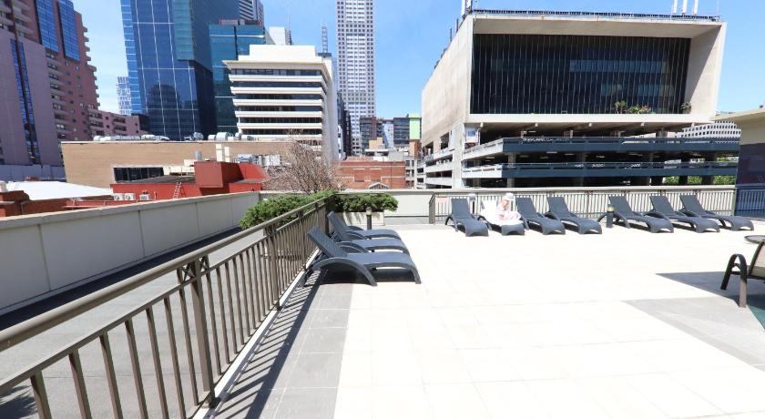 Melbourne Luxury CBD Apartment in Australia - Room Deals, Photos & Reviews