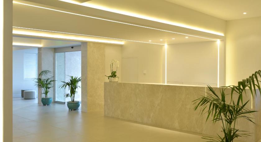 Sunrise Gardens Aparthotel photo