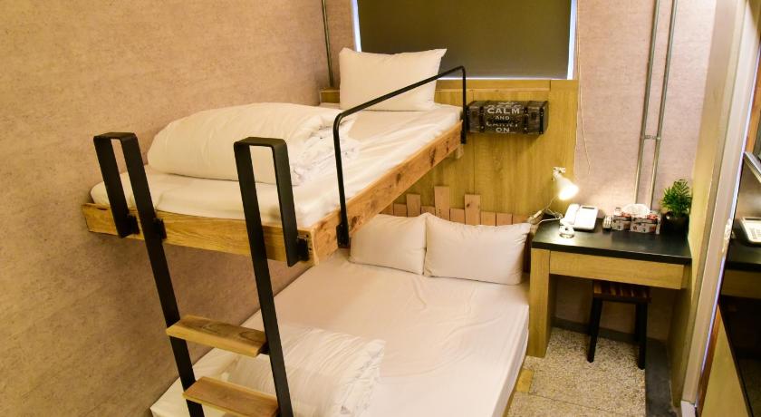 Image of Triple Room with Bathroom 0