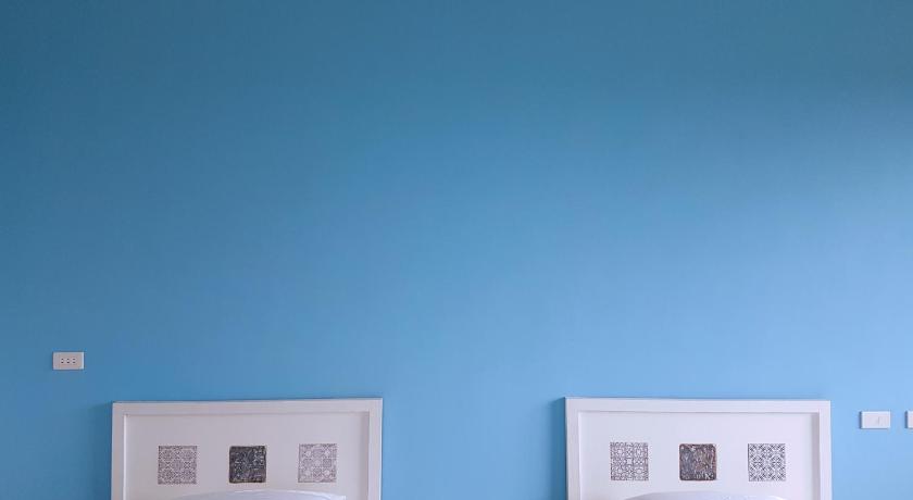 Image of Standard Quadruple Room 9