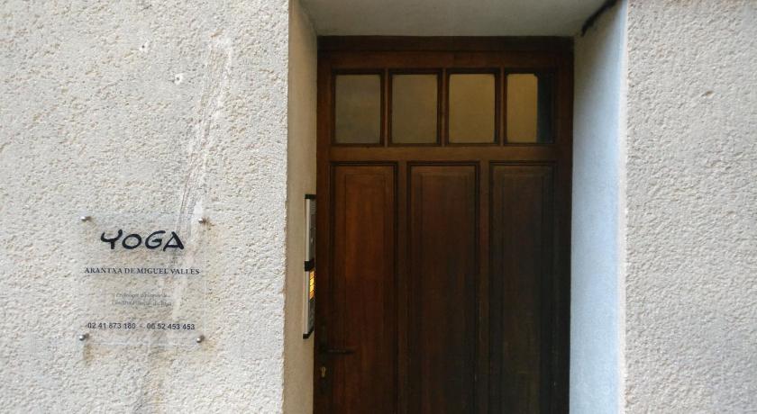 Le Clos De La Bouteille photo