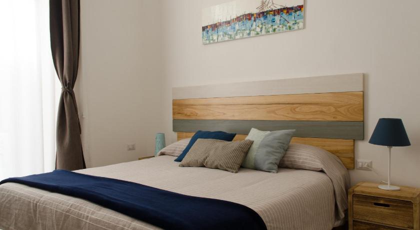 Image of Deluxe Family Room 6
