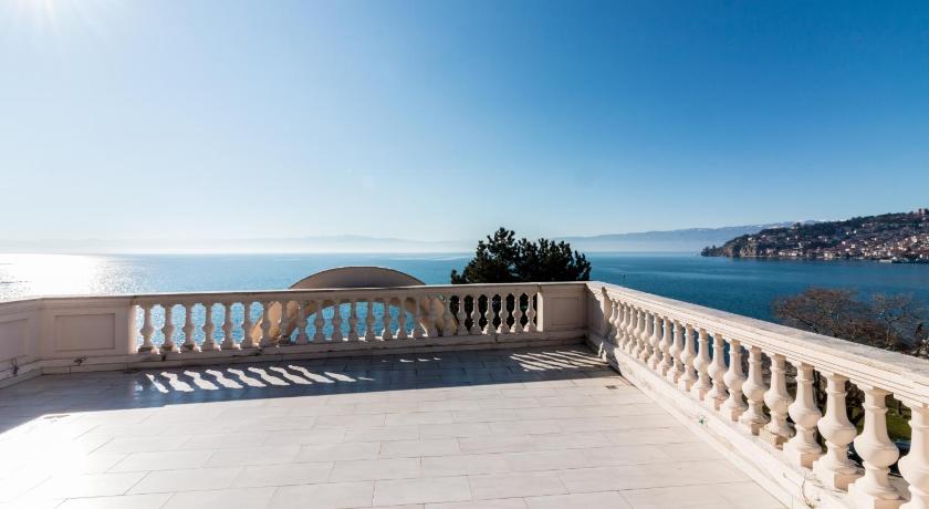 Villa Darko - VIP Accomodations photo