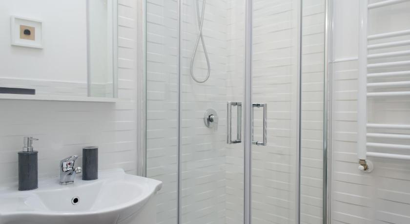 Image of Large Double Room 7
