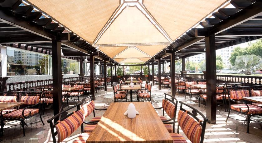 Avenue Hotel Dubai - image 10