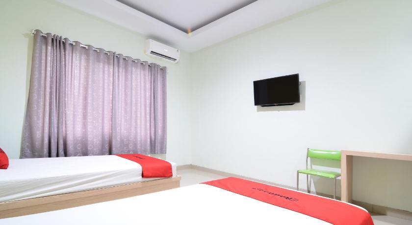 Image of RedDoorz Room 8