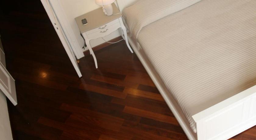 Image of One-Bedroom Apartment - Separate Building 12