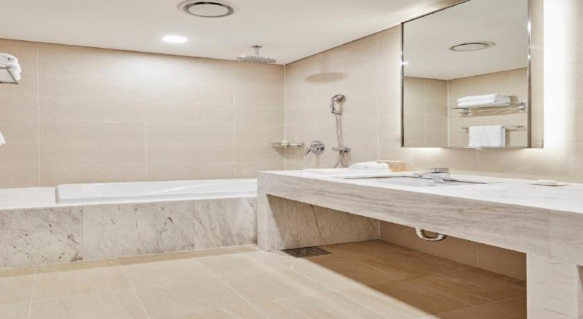 Bild av Svit Royal med havsutsikt (Royal Suite with Sea View) 2