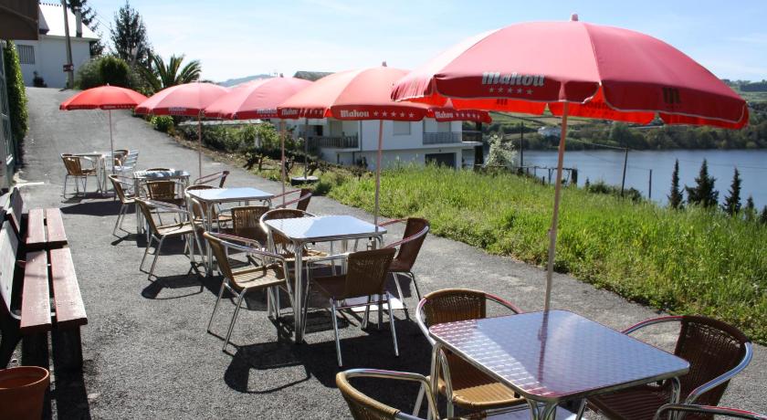 Image of Bed in Mixed Dormitory Room with Bunk Beds 4
