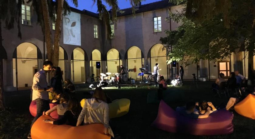 Il Chiostro Hostel and Hotel