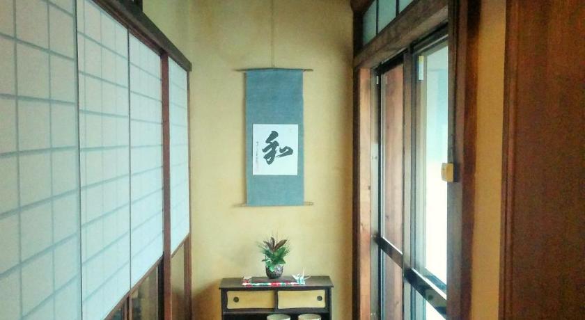 교토 무라사키노 게스트하우스 3성급 숙소 수영장