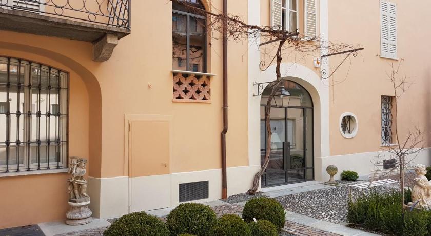 Casa Sironi
