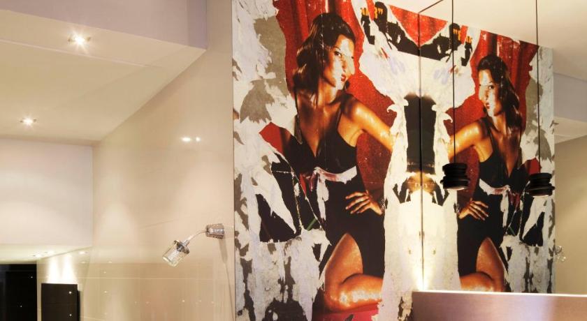 Image of Superior 14