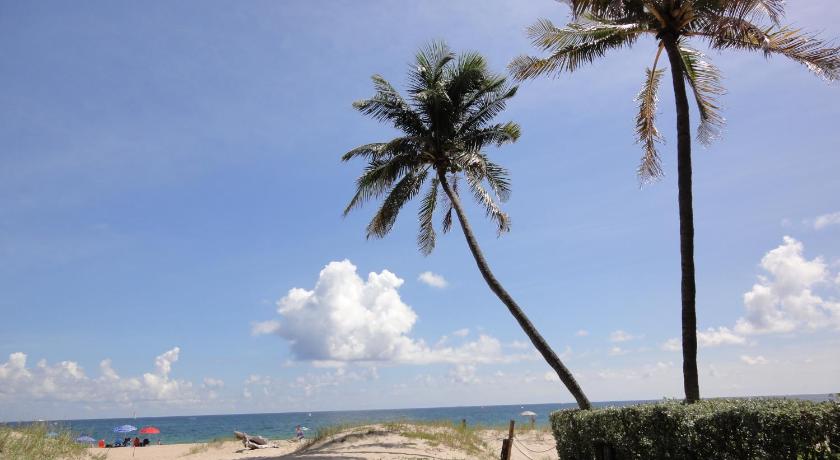 Oceans Beach Resort & Suites photo