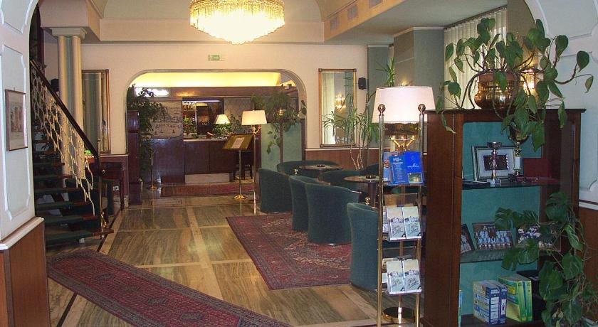 Hotel Milano photo