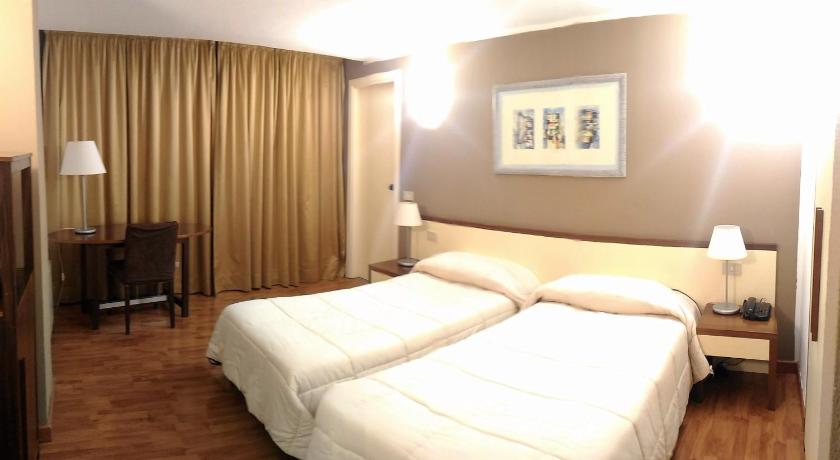 Ibis Styles Palermo Cristal