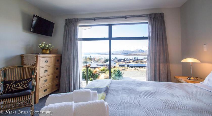 Image of Three-Bedroom House - B 8