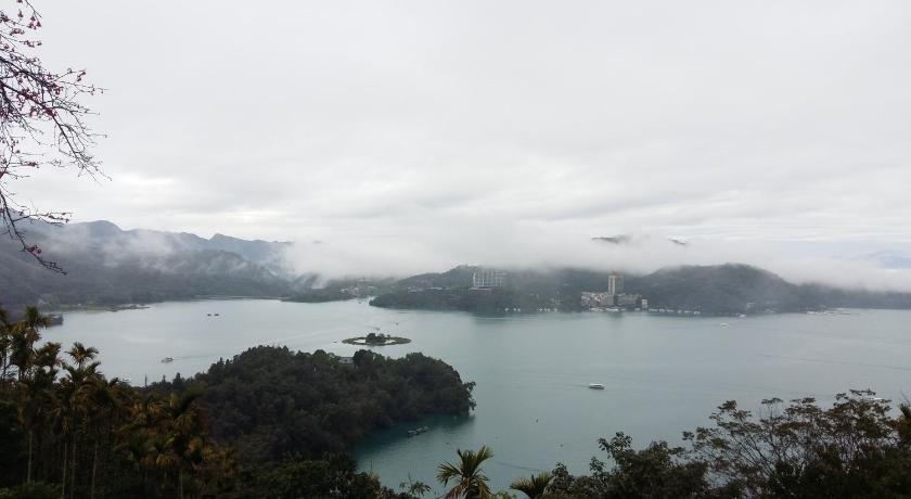 Yi Da Lakeside Hotel photo