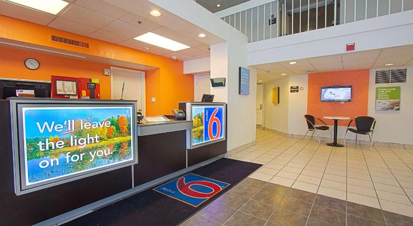 Motel 6-East Brunswick, NJ