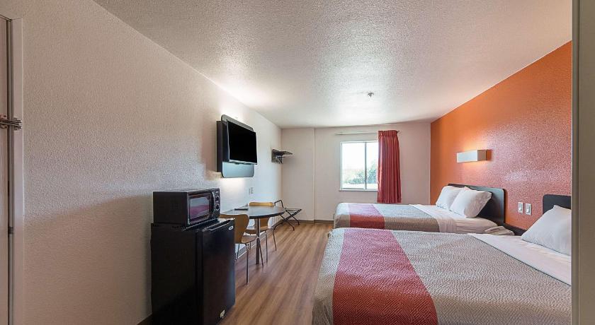 Motel 6-San Antonio, TX - Downtown - Alamo Dome