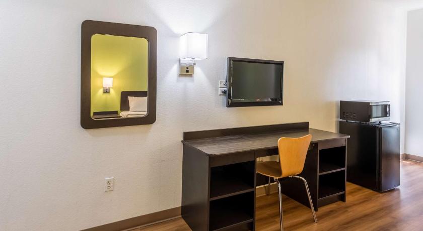 Motel 6-North Richland Hills, TX - NE Fort Worth