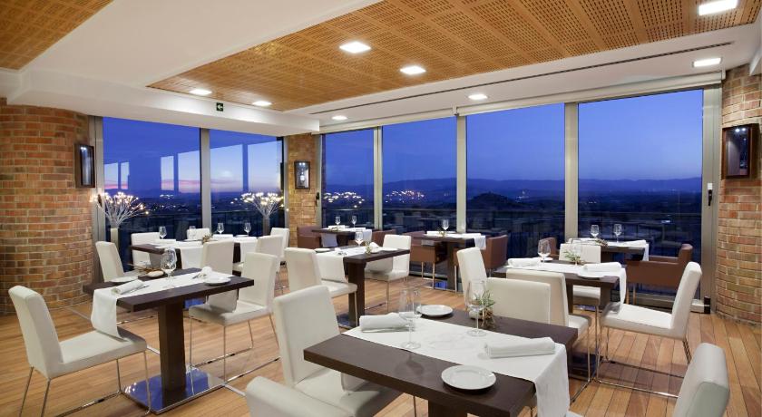 拉瓜尔迪亚 Hotel Eguren Ugarte 1星级 酒店 外观