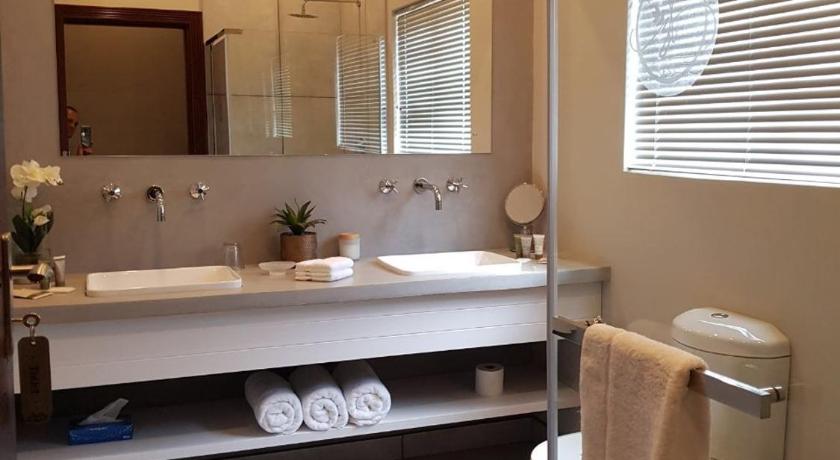 Suikerbossie Guesthouse photo