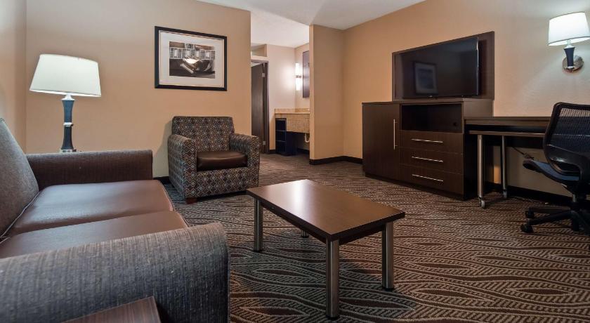 Best Western Plus Galleria Inn and Suites