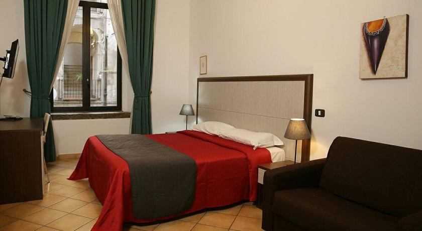 Image of Triple Room 4